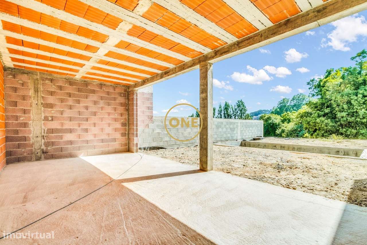 Moradia T3 Vila Golfe Condomínio l Amarante l 390,000.00€-40