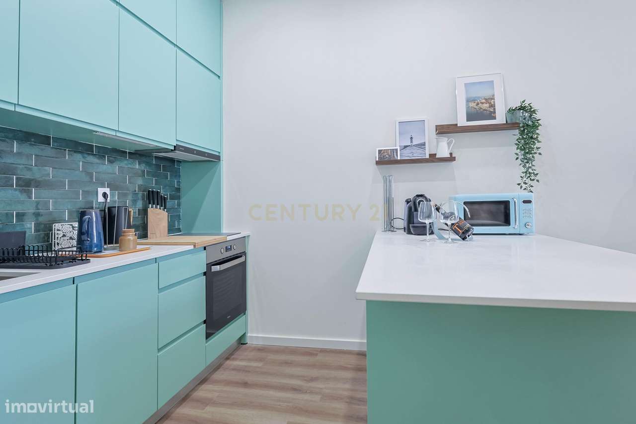 Prédio Reabilitado à Venda em Gaia-19