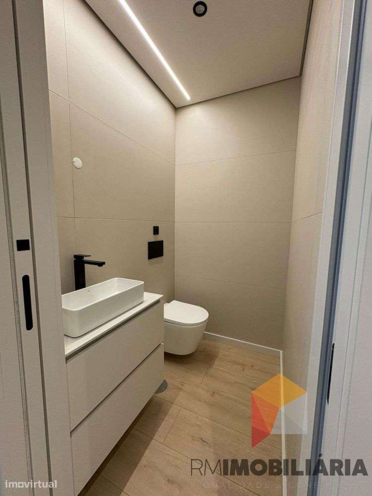 Apartamento T4 NOVO em São Cosme, Gondomar-17