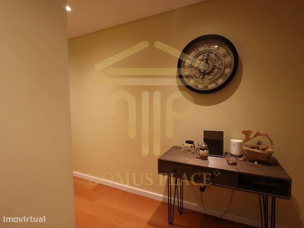 Apartamento T3 no Castelo da Maia com Terraço, 3 Frentes e Lugar de...-50