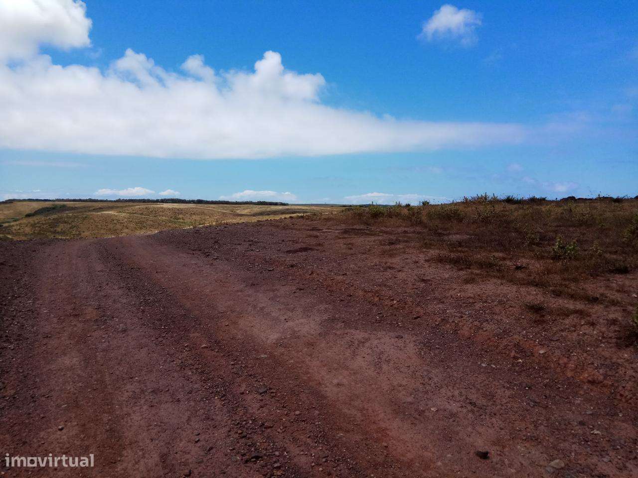 Terreno Rústico Currais Velhos - Vila do Bispo _ 664Lagos V13-20