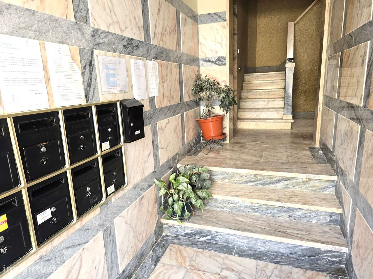 Magnifico Apartamento T2 na Mercês-6