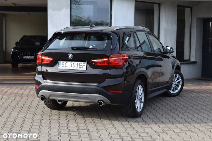 BMW X1 xDrive20i - 7