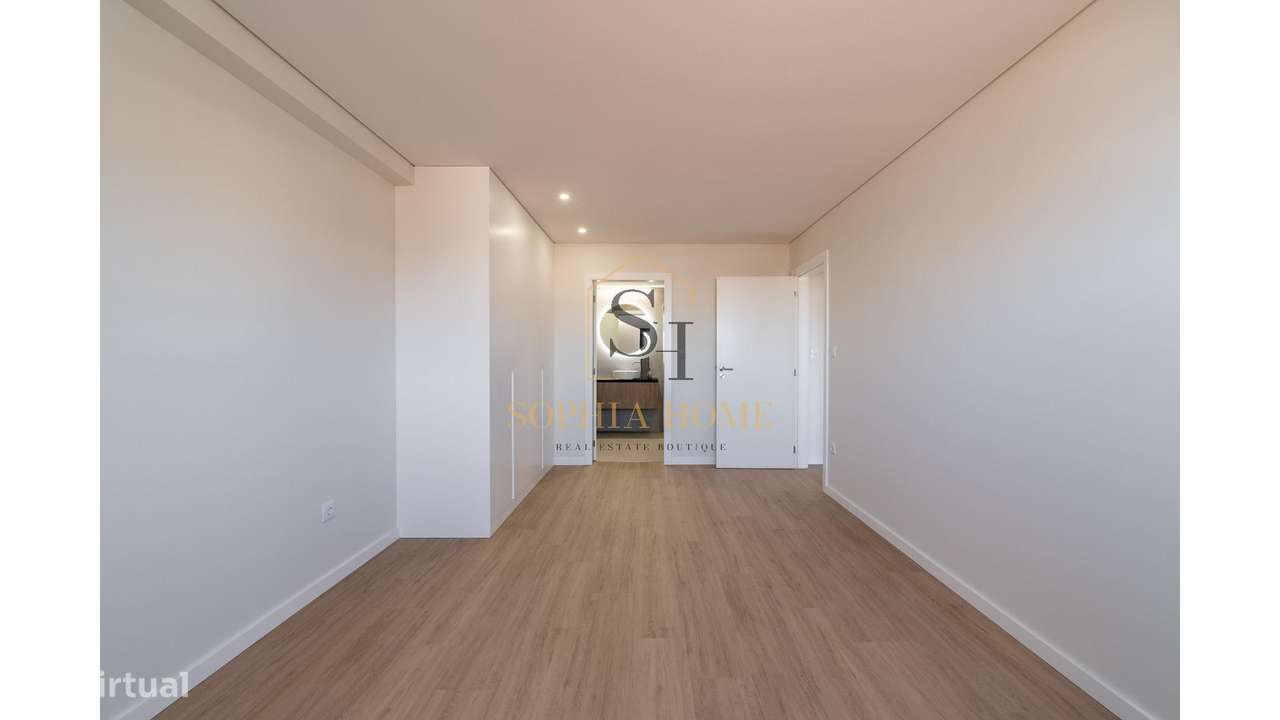 Apartamento T3 em Santa Marinha-18