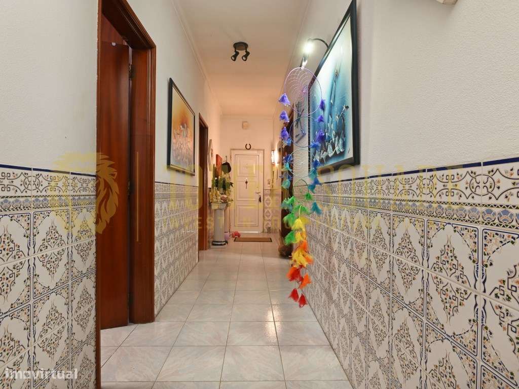 Moradia T4 com piscina Aquecida - 415.000,00 € - Grande imagem: 4/18