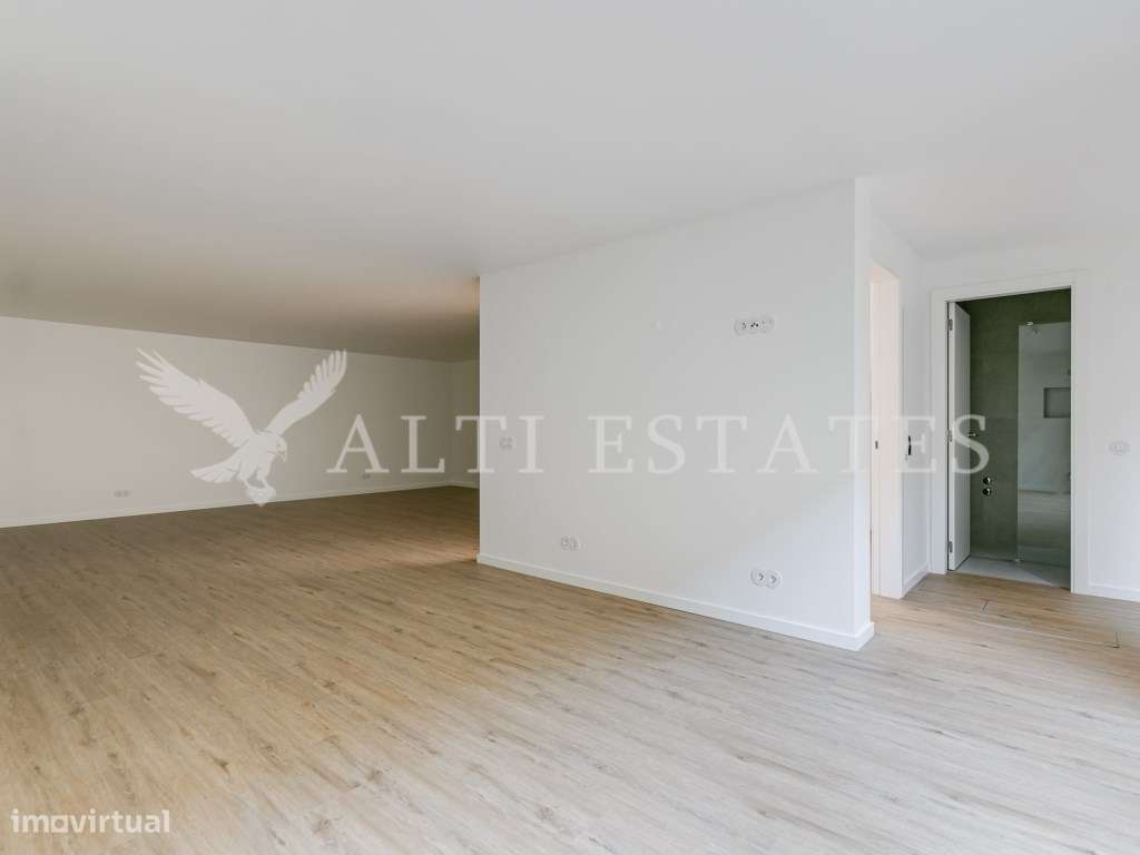 Moradia moderna T3+1 recém-construída em Murches-43