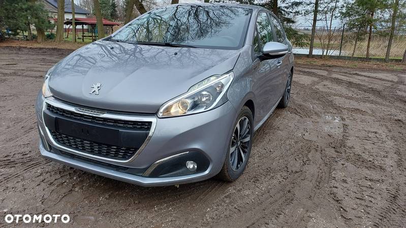 Peugeot 208 PureTech 82 Start & Stop Allure - 2