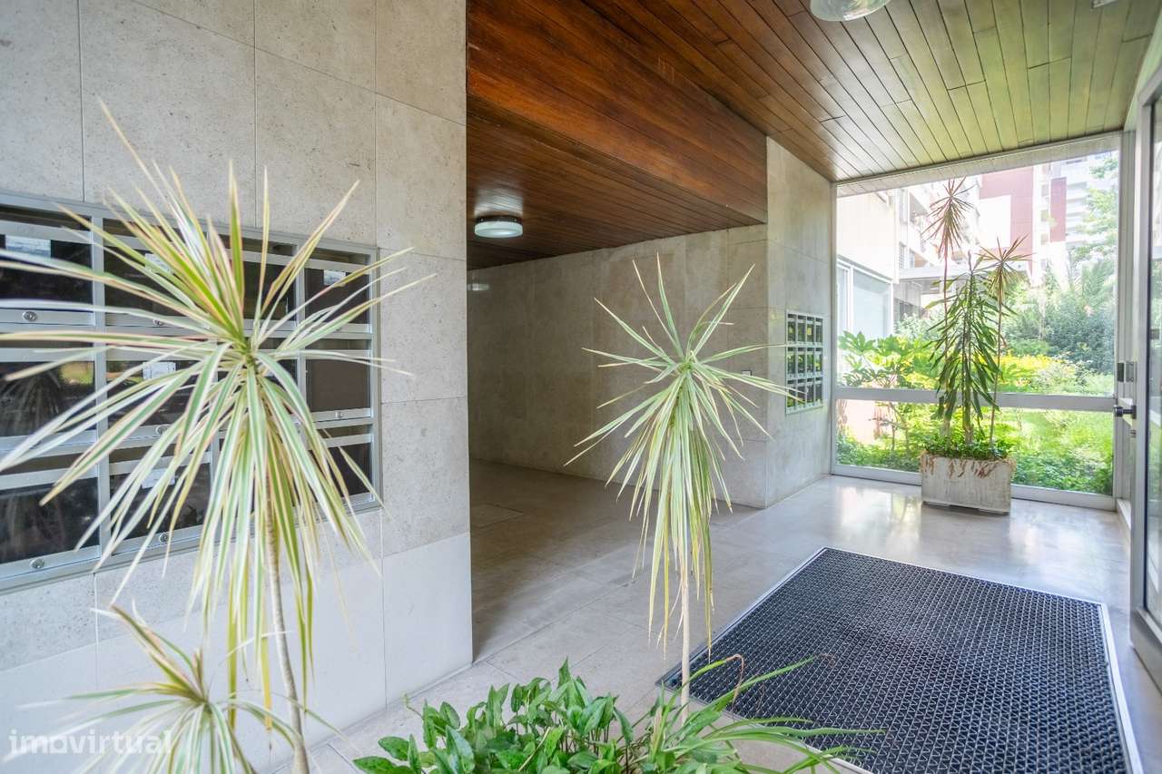 T3 rua Manuel Bandeira ao Campo Alegre - Grande imagem: 4/34