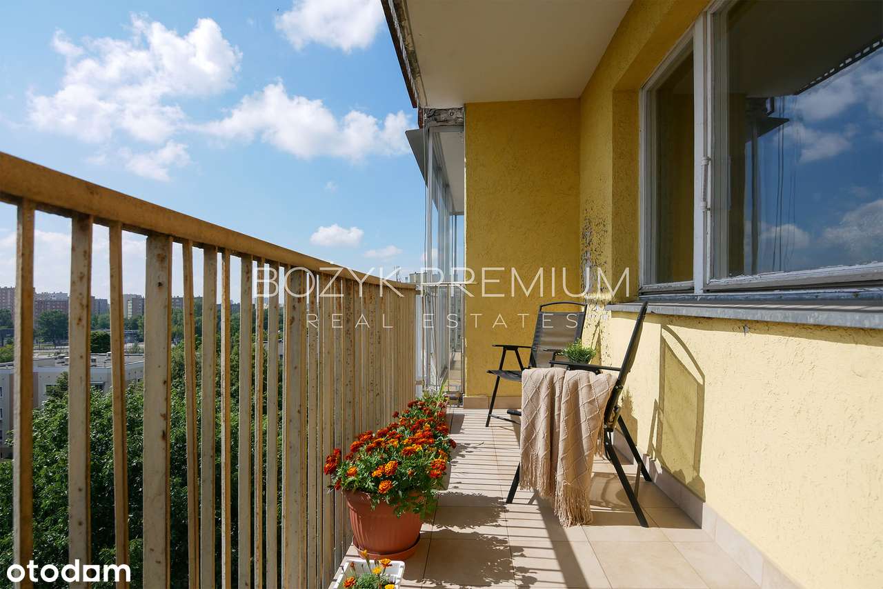 3 pokoje | Na sprzedaż | ul. Pirenejska | Widok na panoramę miasta-13