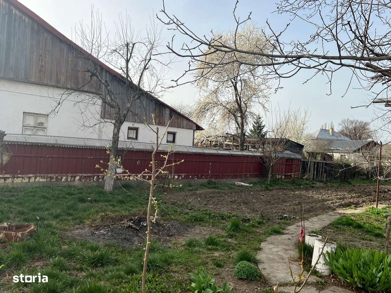 Casa Itcani de vanzare - Imagine principală: 4/8