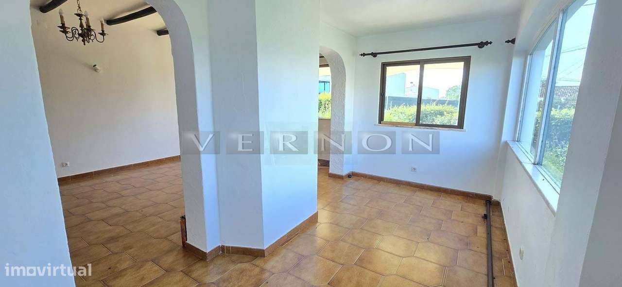 Algarve, Carvoeiro, para venda, moradia T3 com garagem, em localização-12