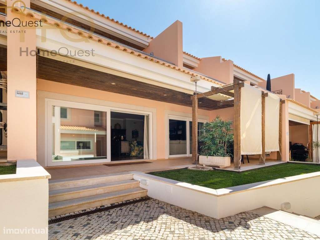 Apresentamos essa excelente moradia t4 + 1 em Cascais, inserida em ... - Grande imagem: 4/50