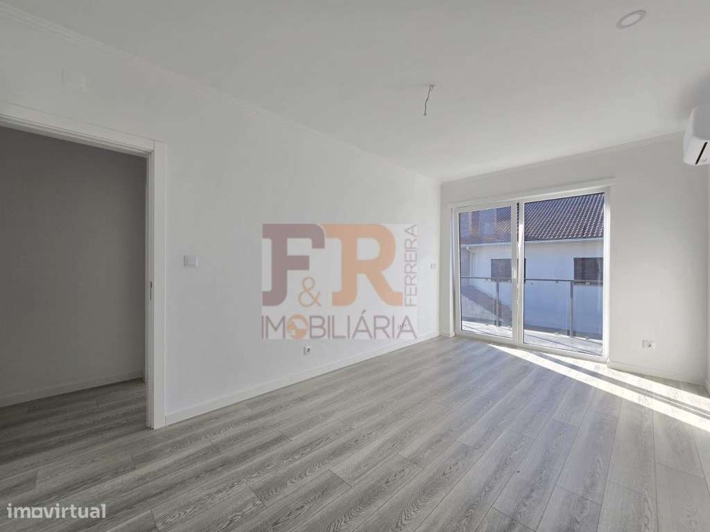 Moradia Duplex T3 Pronta Habitar, Lagoa da Albufeira, Sesimbra-17