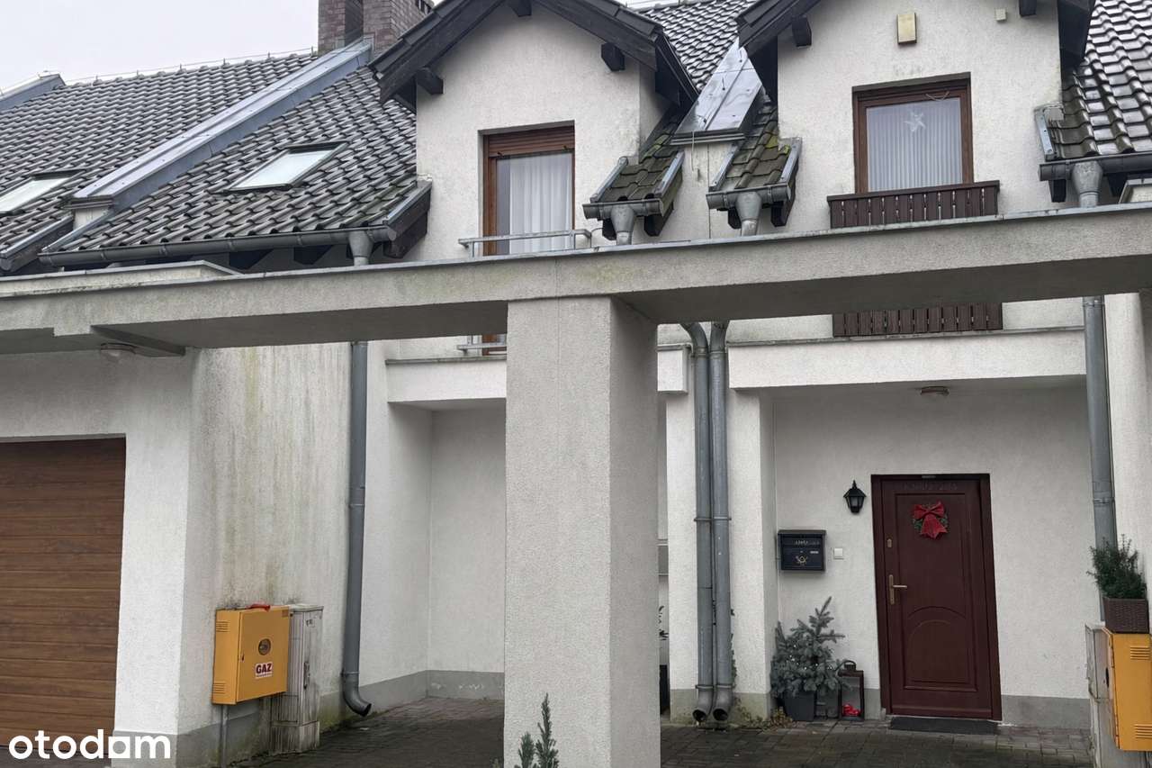 Dom z garażem i ogrodem w centrum!-17