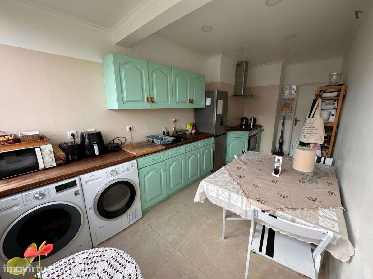 Quarto - localizado em Sintra Lisbon - Grande imagem: 5/9