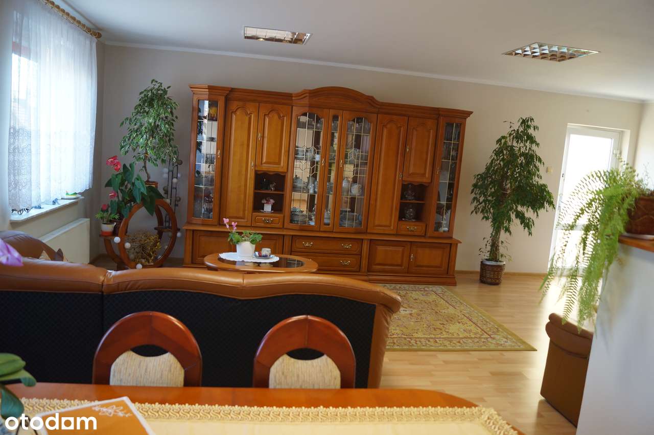 Dom z dużym potencjałem - Pełny obrazek: 3/12