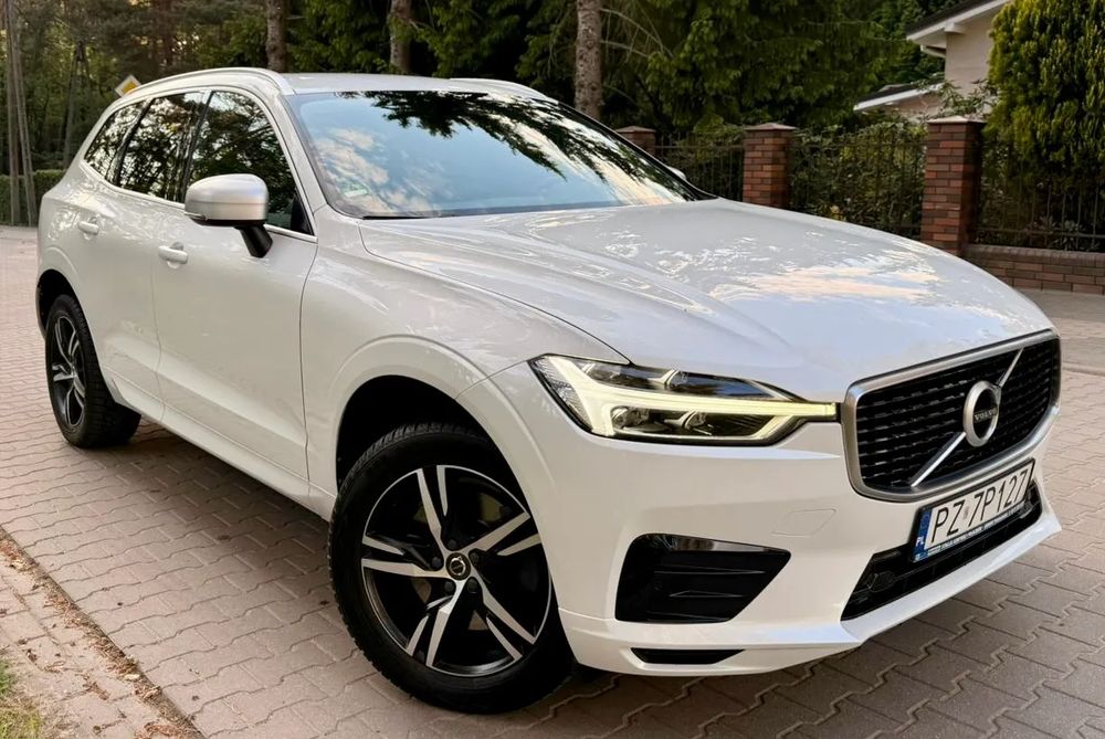 Volvo XC60 II D4 AWD R-Design 2018