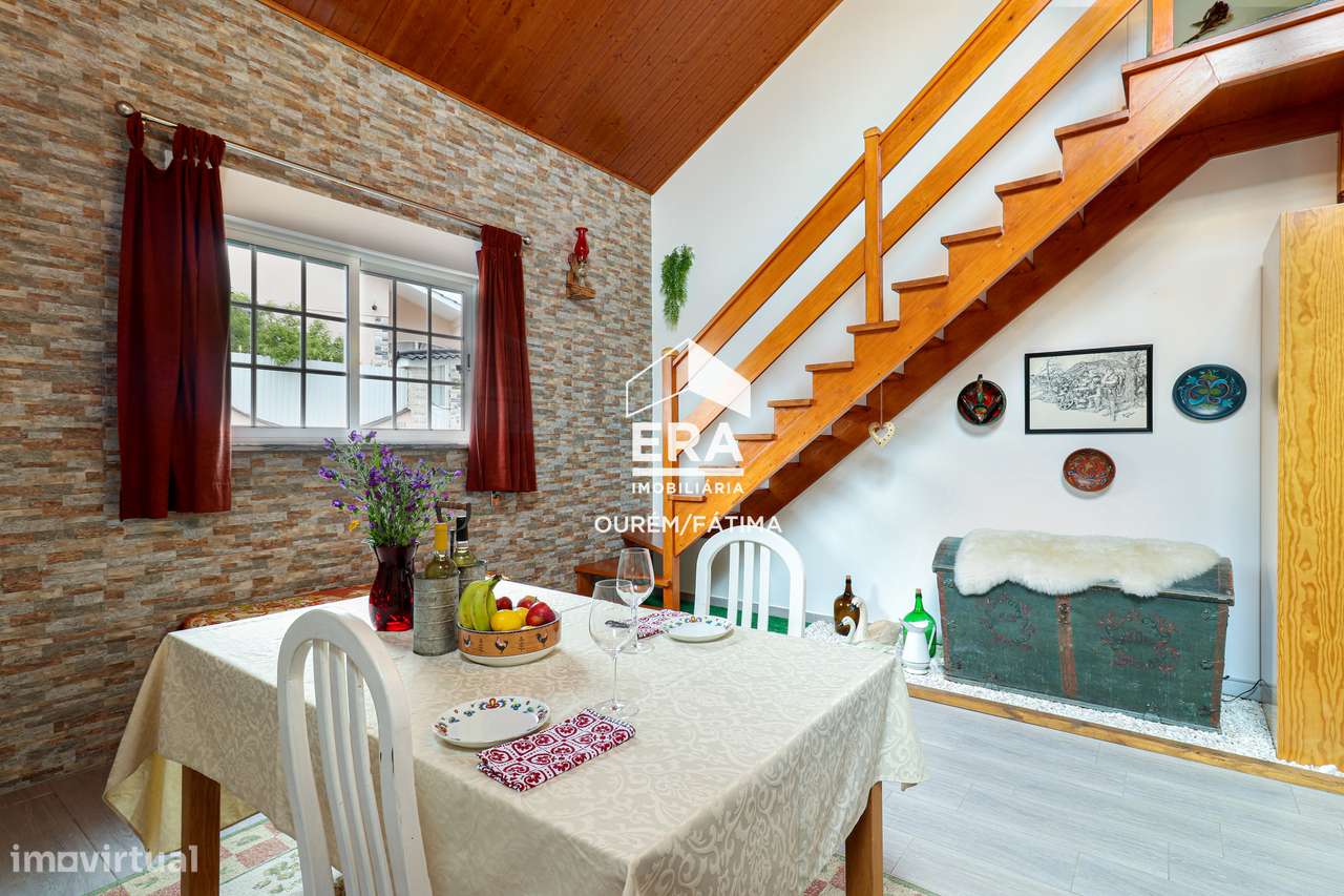 Moradia isolada T3+1-45