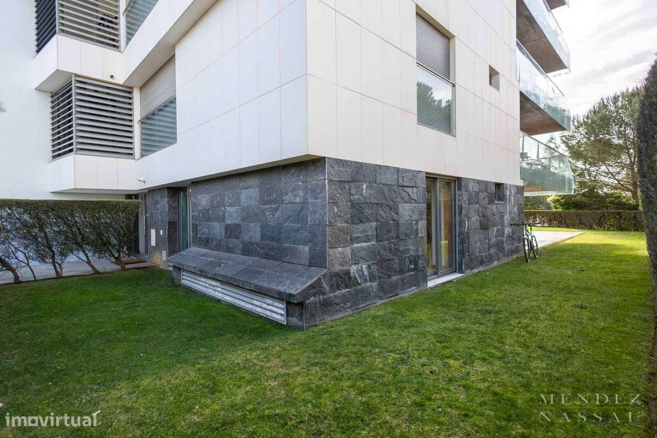 T1 Scala com Jardim privado-30