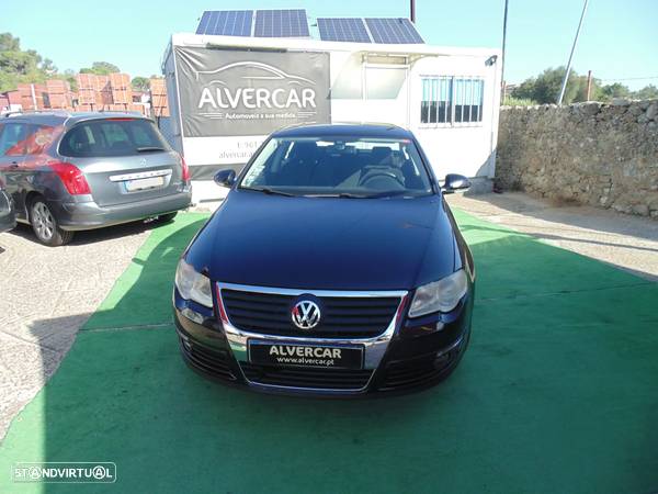 VW Passat 2.0 TDI Highline DSG - 4