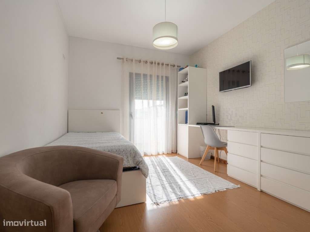 Apartamento T3 em Montemor- o Velho-2