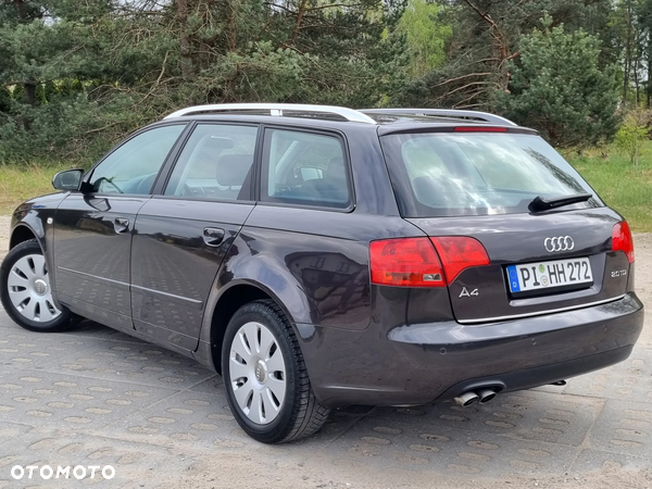 Audi A4 Avant 2.0 TDI - 23