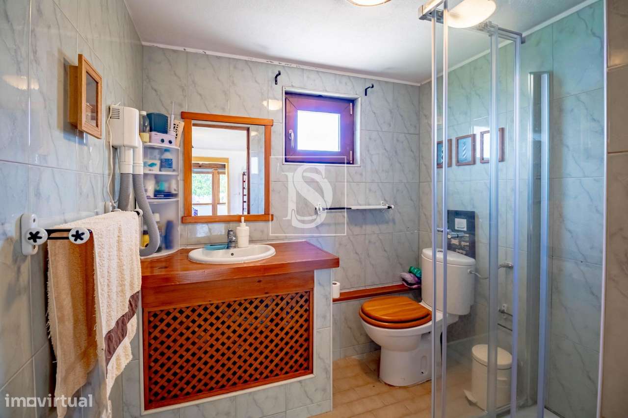 MORADIA T1 RENOVADA COM 10.000 m² – BUSTELO, AMARANTE-58