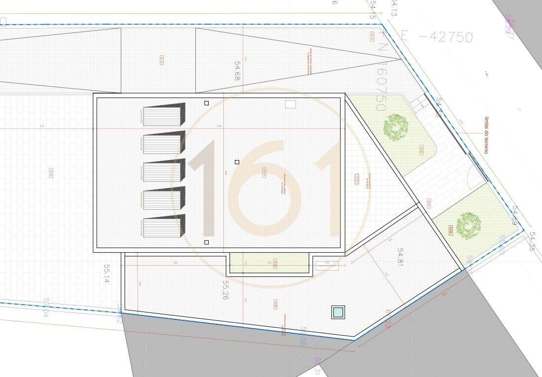 Terreno c/ projecto licenciado p/ Moradia unifamiliar de 500m2-18