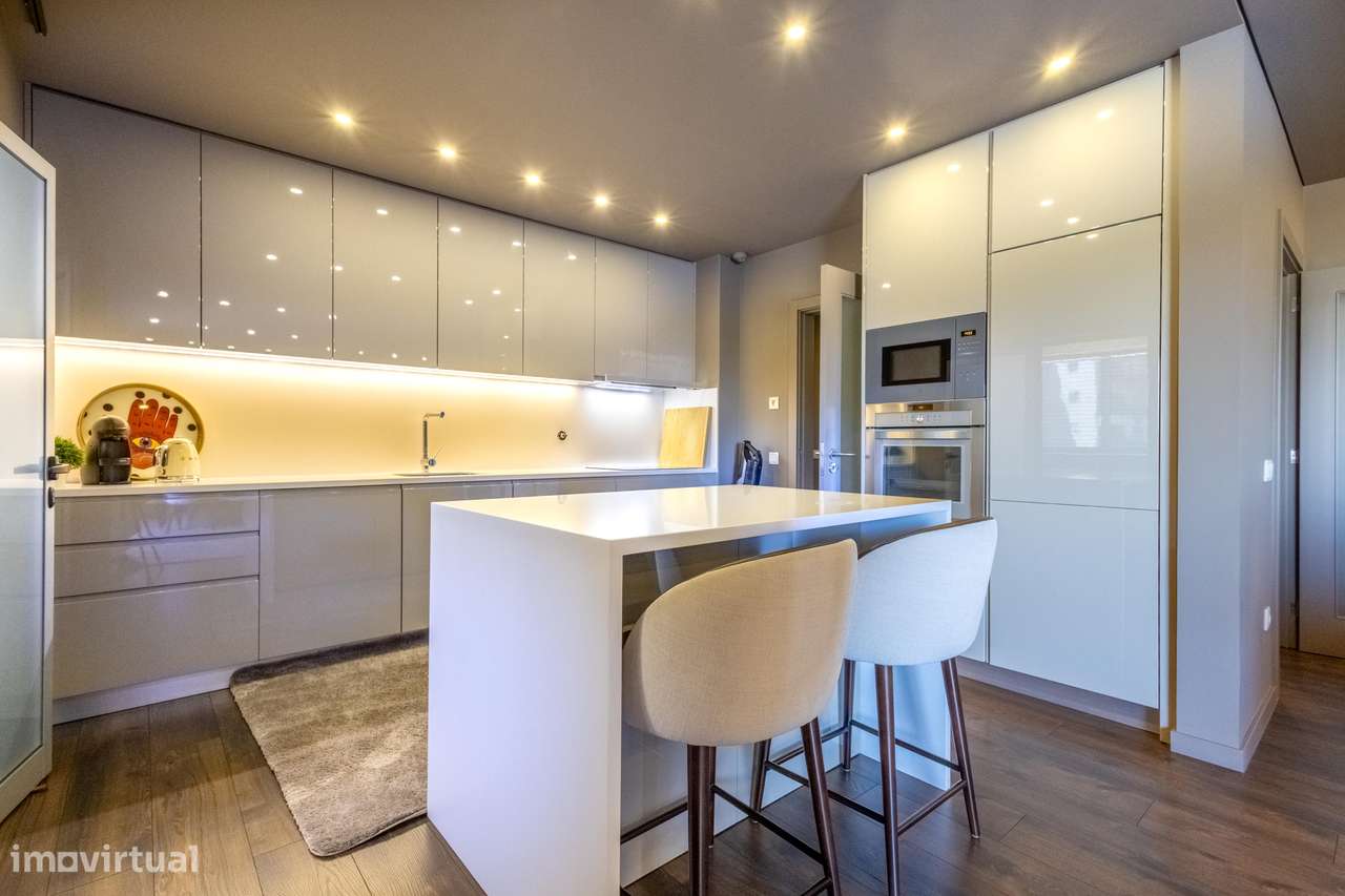 Excelente apartamento T3 no centro da Trofa-18