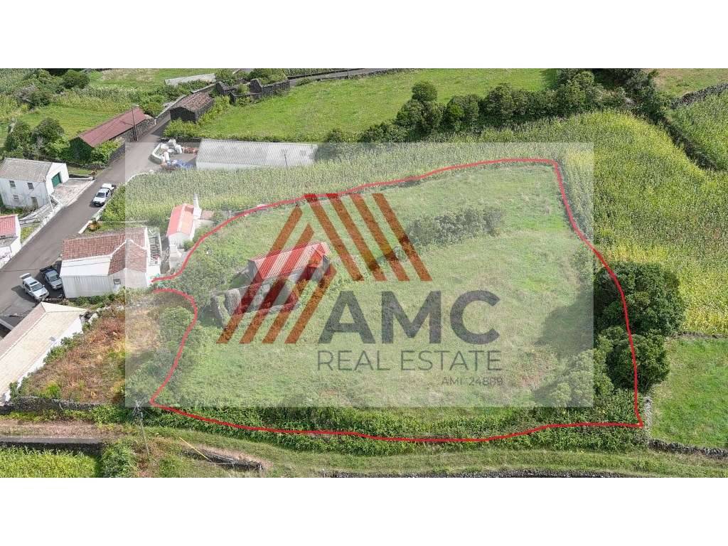 VENDE-SE MORADIA, ATAFONA E TERRENO NA TERRA ALTA, LAJES DO PICO-11