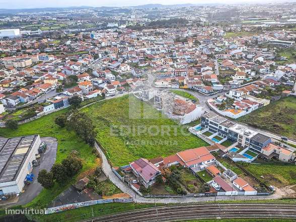 Terreno com Projeto Aprovado para 22 Moradias T3 em Leça do Balio - Grande imagem: 4/15