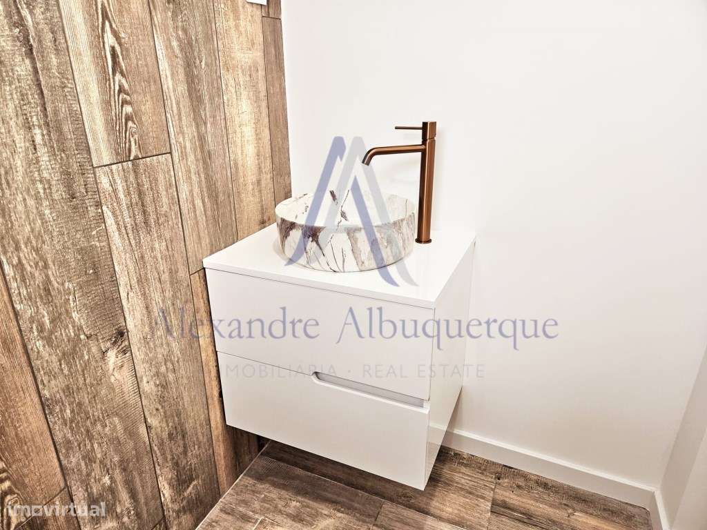 Moradia Contemporânea com Piscina na Lagoa de Albufeira-28