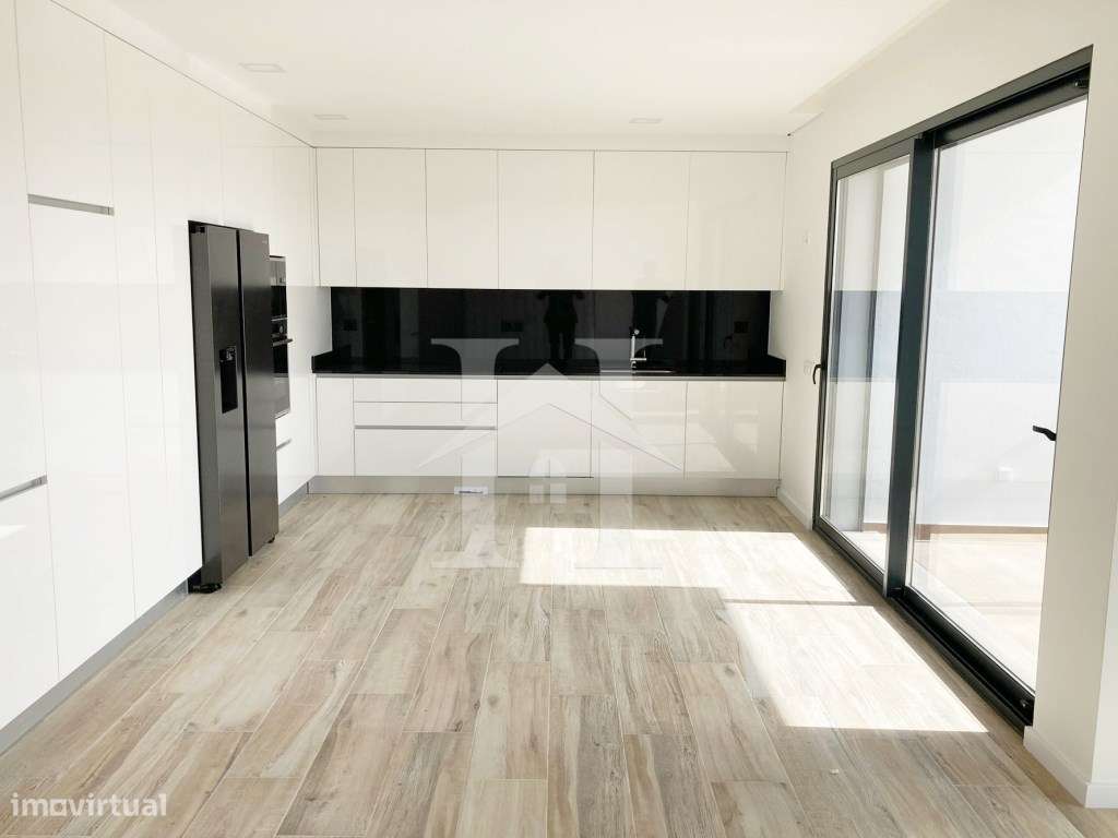 Apartamento T3 a 300 metros da Praia, em Atouguia da Baleia, Peniche - Grande imagem: 5/32