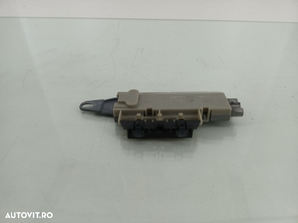 Amplificator antena Mercedes-Benz E CLASS W211 646.961 EUR3 2003-2008  A2118203089 - 2