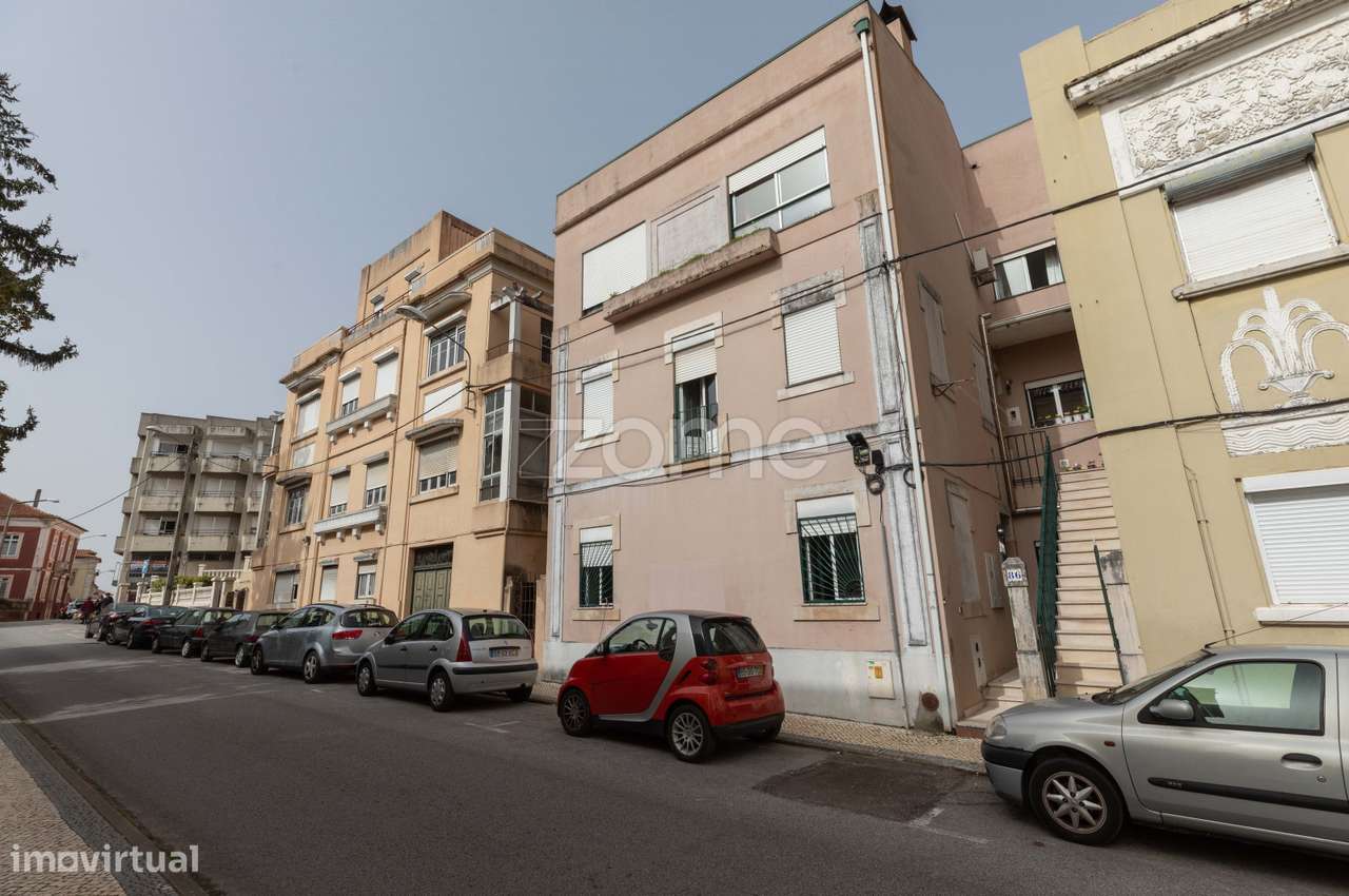 Prédio composto por dois apartamentos | Guerra Junqueiro | Coimbra-41