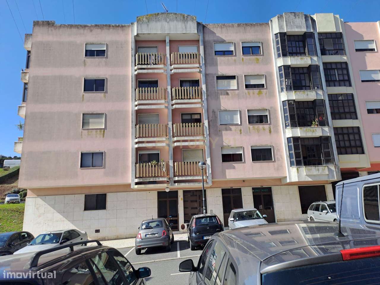 Loja ampla para venda-11