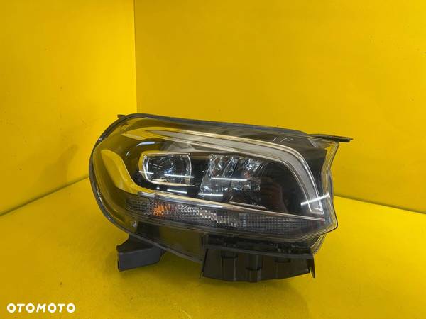 Lampa PRAWA Mercedes X-klasa W470 Fulll LED A4709060900 - 1