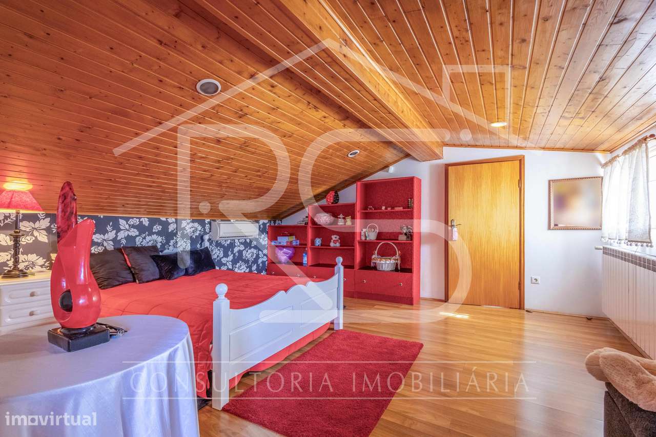 Moradia  T3 com Piscina, Landim, Famalicão-42