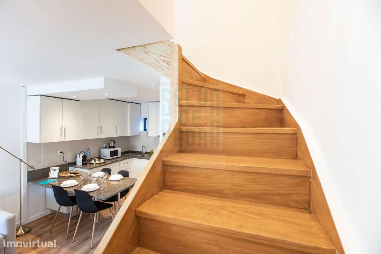 Moradia V2 mobilada e equipada para AL-20