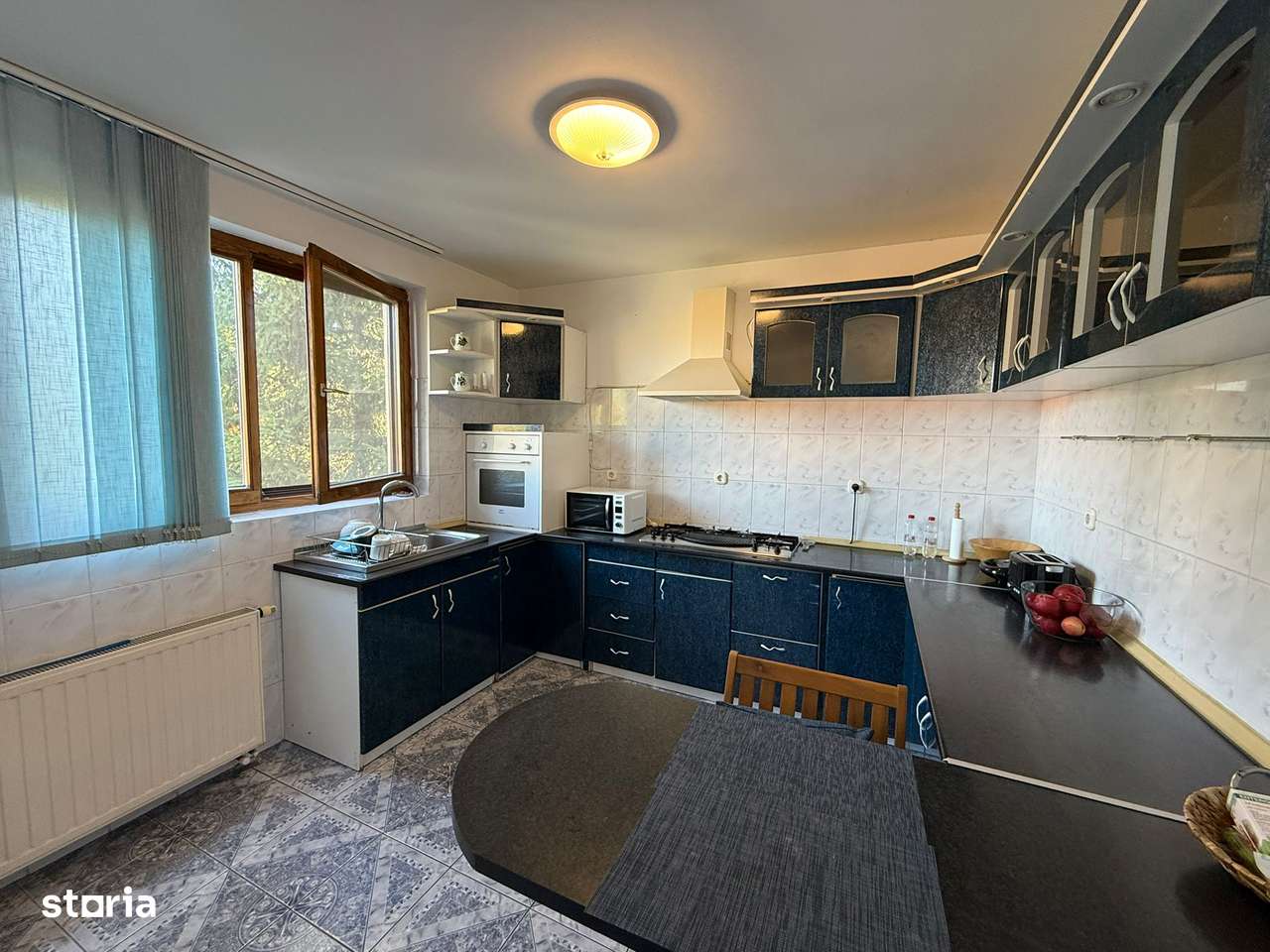 AA/1136 De închiriat casă singur în curte în Mureș - Sâncraiu de Mureș - Imagine principală: 5/13