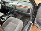 Jeep Grand Cherokee 4.0 Laredo - 33