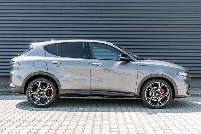 Alfa Romeo Tonale 1.5 T4 GSE Hybrid Edizione Speciale DCT - 8