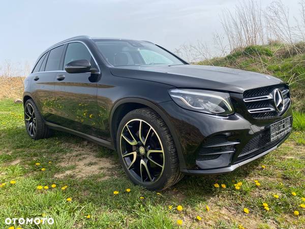 Mercedes-Benz GLC 250 d 4Matic 9G-TRONIC AMG Line - 1