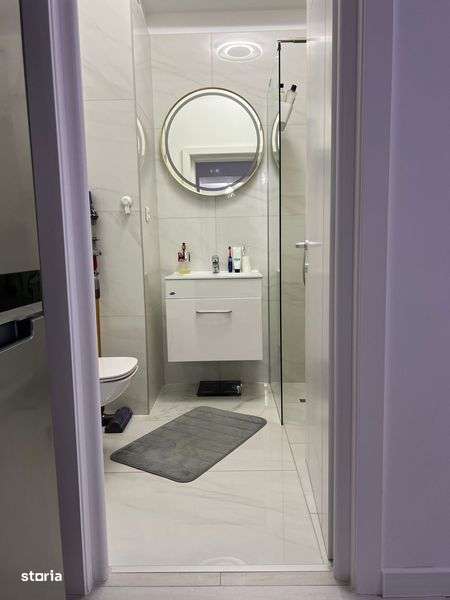 Vanzare ap 3 camere cu terasa mare , loc de parcare inclus - Imagine principală: 4/8