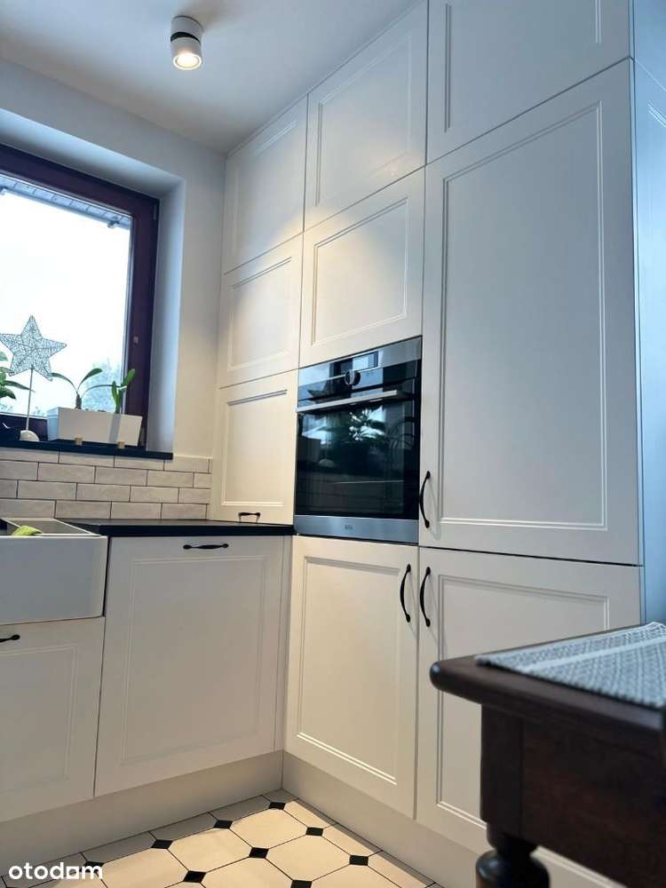 Samowystarczalny dom + siłownia :)-7