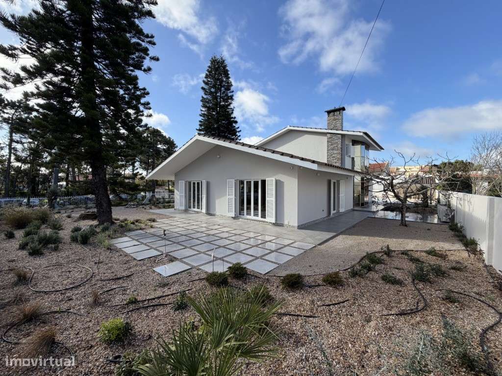 Excelente moradia T5 renovada para arrendamento em Marisol - Grande imagem: 3/57