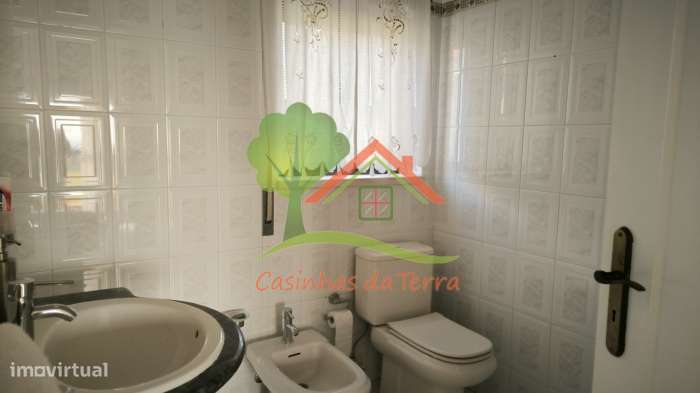 Moradia T5 com Vista de Mar Deslumbrante em Baleia, Carvoeira-19