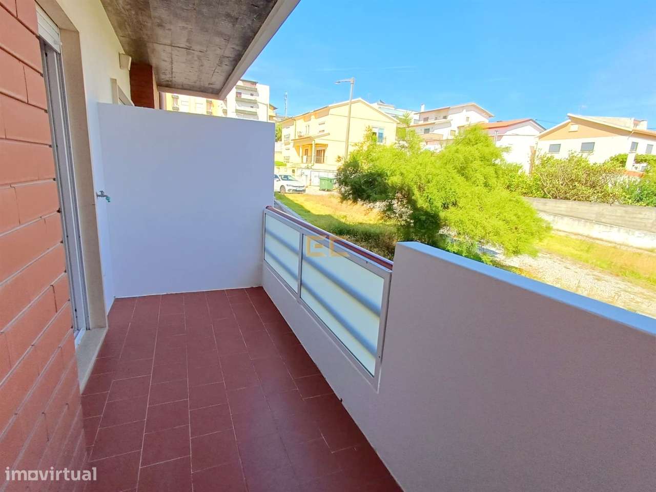 Apartamento T3 com Garagem e Vista Mar - Buarcos!-12