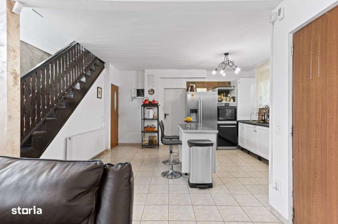 Snagov - str Zorelelor | vila 5 camere - acces lac - gradina privata-10