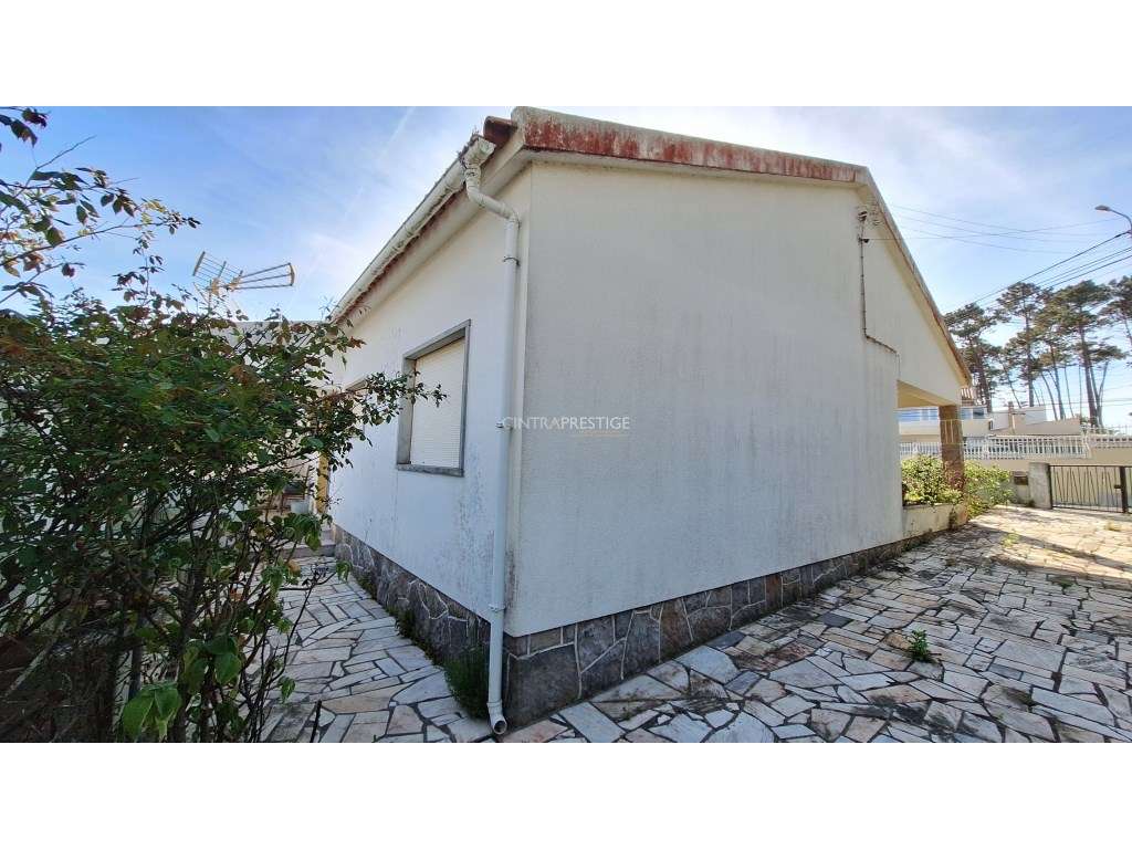 Moradia T3 no Mucifal, Colares, com terreno de 1165 m-19